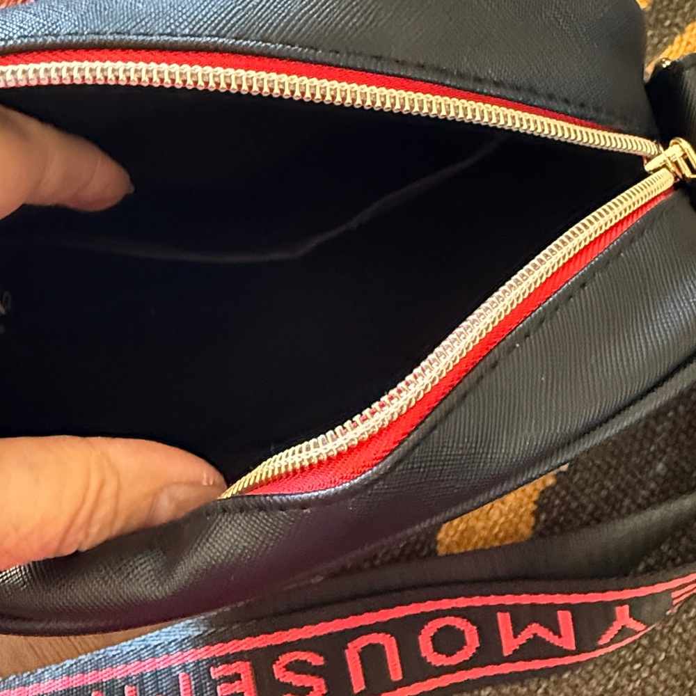 Disney Mickey Mouse Black bag - Picture 6 of 8